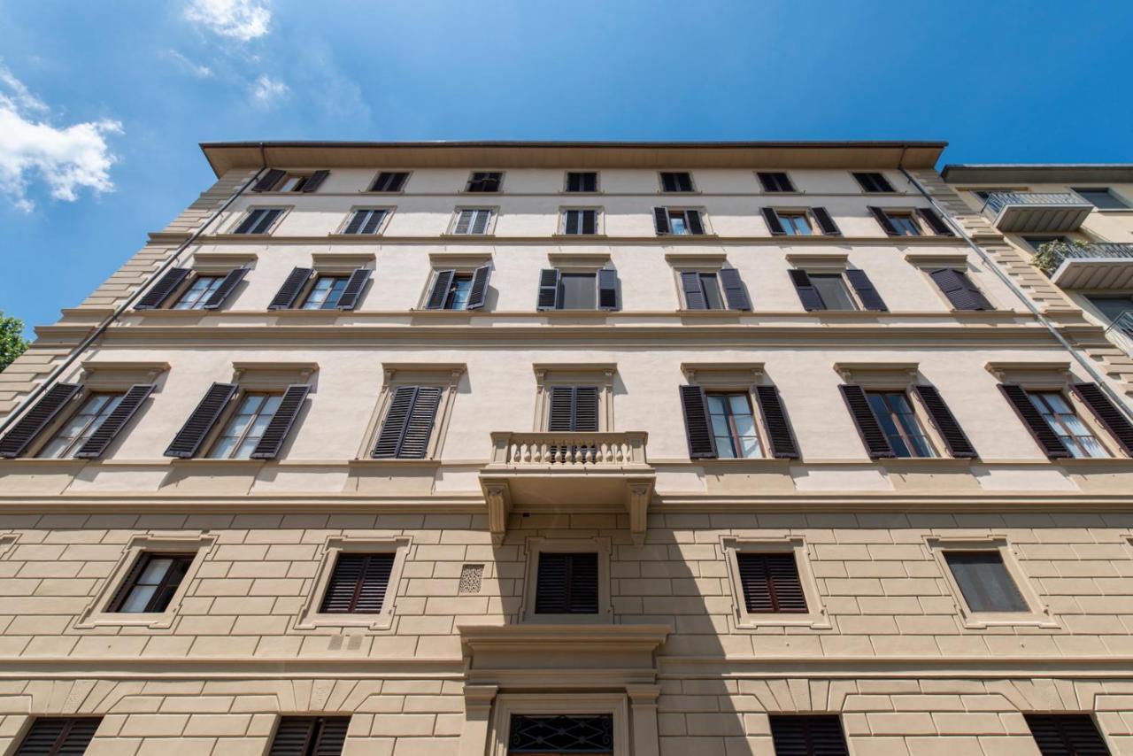 Dimora D'Azeglio With Private Patio Apartment Florence Exterior photo